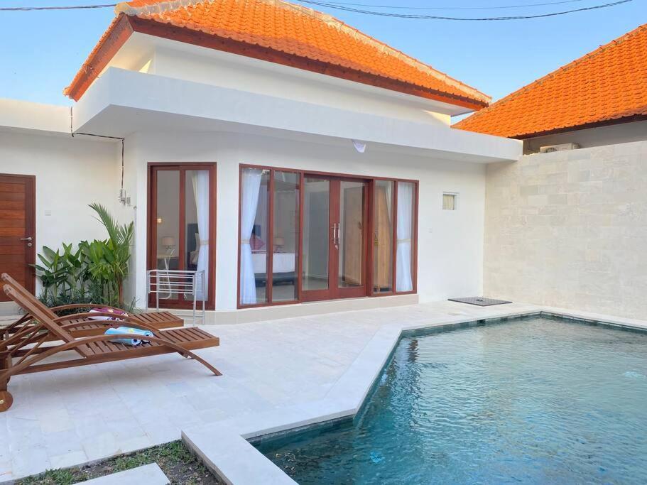Villa Akmali Umalas 2Br With Private Pool & Jacuzzi Canggu Exteriör bild